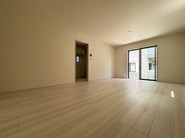 神戸市西区王塚台6丁目新築戸建５号棟の居間・リビング
