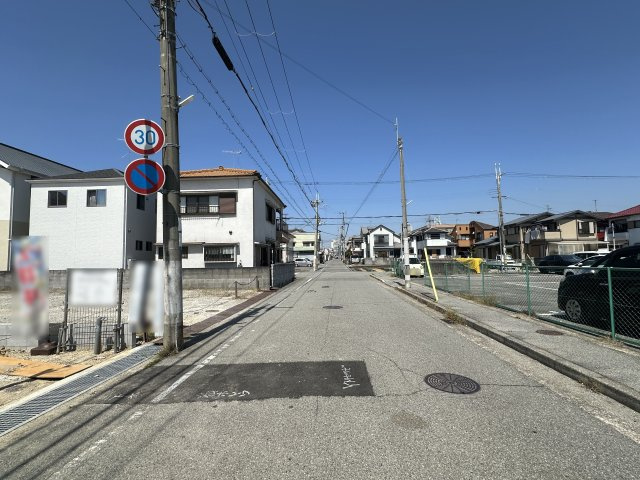 神戸市西区王塚台6丁目新築戸建５号棟の前面道路含む現地写真|2026年05月17日撮影
