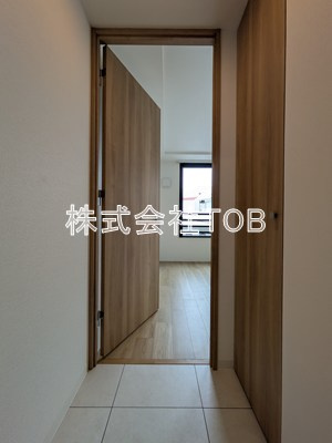 【玄関】 | ALERO　BASE　Sasazuka　South