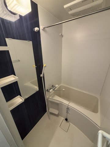 Ｍ－ＲＥＳＩＤＥＮＣＥ新大阪Ｇａｒｄｅｎの浴室