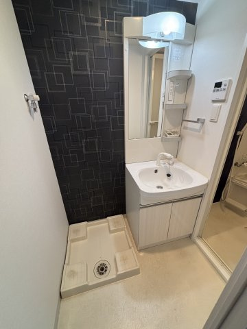 Ｍ－ＲＥＳＩＤＥＮＣＥ新大阪Ｇａｒｄｅｎの洗面所
