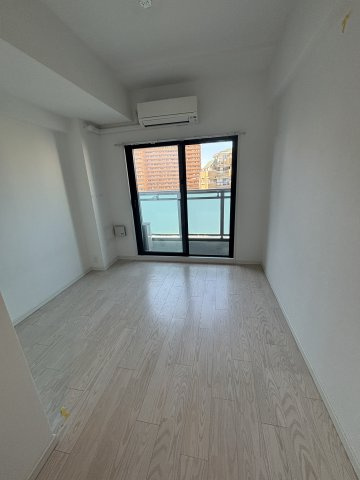 Ｍ－ＲＥＳＩＤＥＮＣＥ新大阪Ｇａｒｄｅｎの洋室