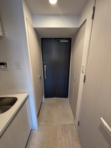Ｍ－ＲＥＳＩＤＥＮＣＥ新大阪Ｇａｒｄｅｎの玄関