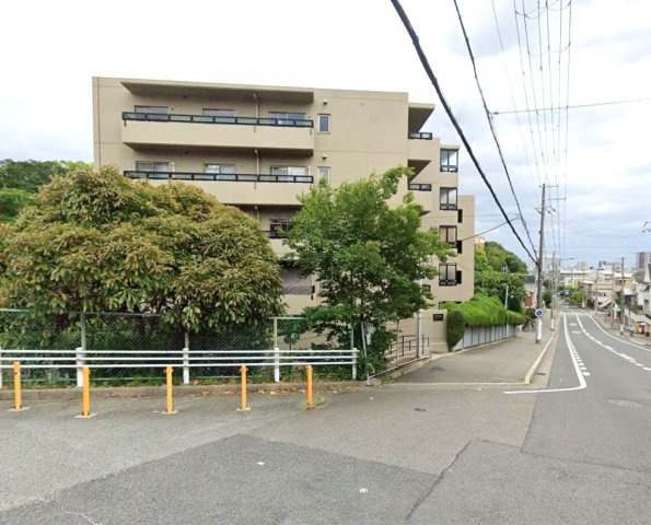 愛宕ビューハイツの外観