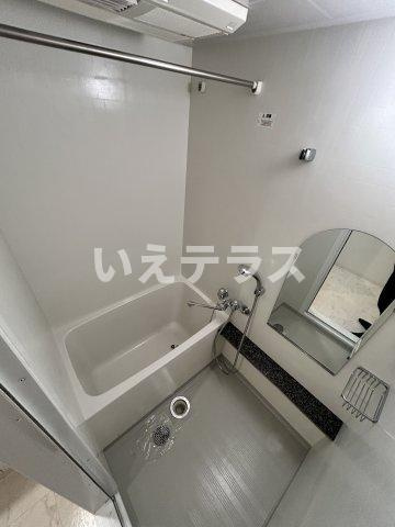 プレサンス神戸駅前グランツの浴室