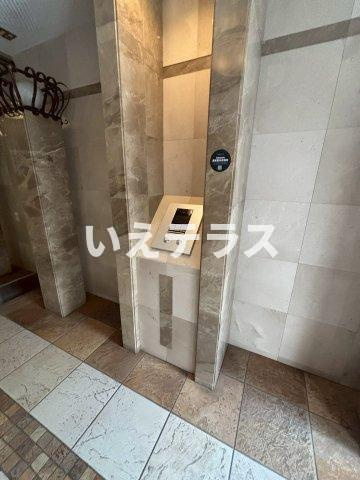 プレサンス神戸駅前グランツのエントランス