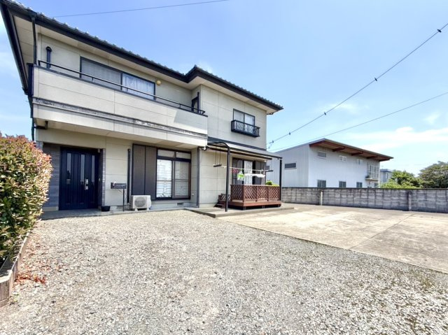 【中古戸建】伊勢崎市田部井町1丁目の外観|■外観|シンプルで洗練されたデザインは住まう人の色に染まり、個性を映し出します♪本日見学可能(*＾＾*)
