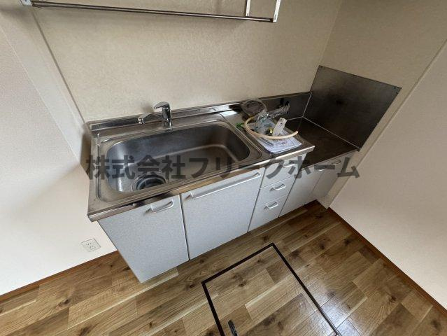 三鷹市井の頭１丁目のアパートのキッチン