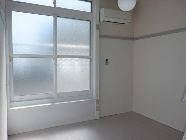 相模原市南区東林間１丁目の賃貸マンションの居間・リビング