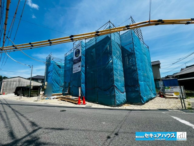【同施工物件ご案内可能】刈谷市井ケ谷町中切　全5棟の前面道路含む現地写真|事前予約にて現地ご見学いただけます！お気軽にお問い合わせください♪
■株式会社　セキュアハウス■
住宅ローンに強く、知識、経験豊富なスタッフ在籍
お客様に寄り添い、ご成約後もサポート致します。