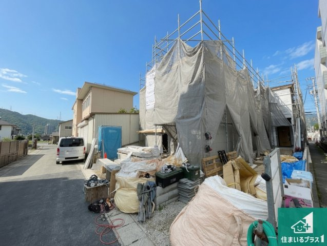 ★亀岡市篠町柏原町頭　第2期　新築一戸建ての前面道路含む現地写真|周辺は落ち着いた街並みの住宅地！子育てがしやすい住環境です！まだ未完成ですが、現地でしかわからない事もございます。是非一度ご覧ください。