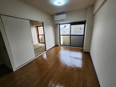 グランドール西大路の内装
