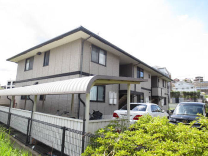 ファミーユ石田Ⅱ　A棟の外観