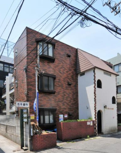 フラット中野の外観
