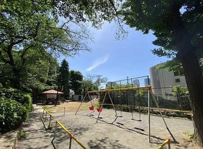 三浦ビルの周辺