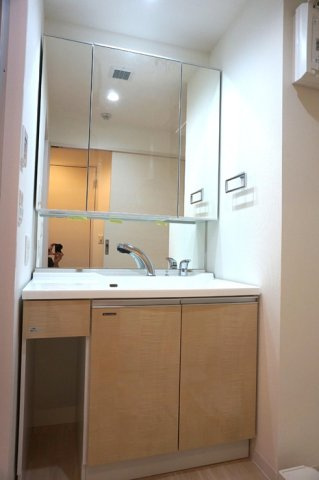 ＲＥＳＩＤＥＮＣＥ丸の内七間町の洗面所