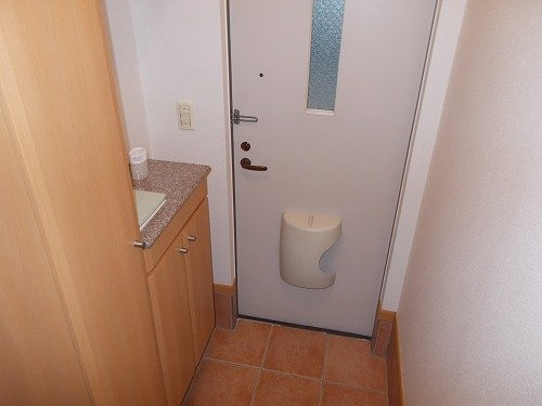 アロサールの玄関
