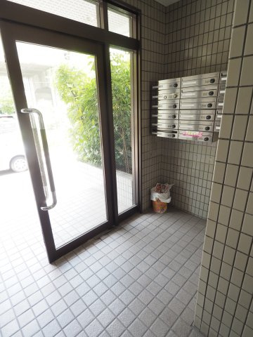【エントランス】