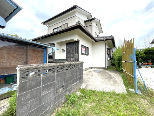 北今泉戸建の駐車場