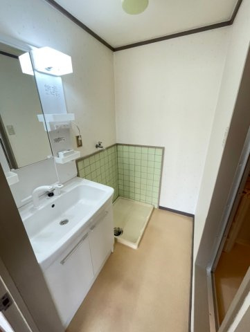 大阪市淀川区十八条３丁目の賃貸マンションの洗面所