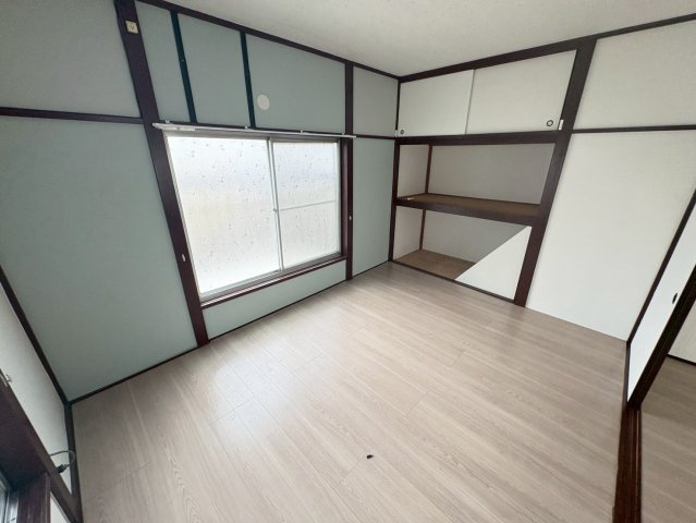 市川市曽谷戸建てⅡの居間・リビング