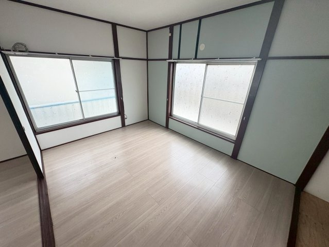 市川市曽谷戸建てⅡの居間・リビング