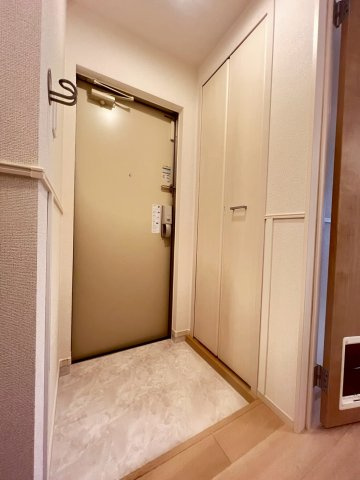 ジーアンビエンスの玄関
