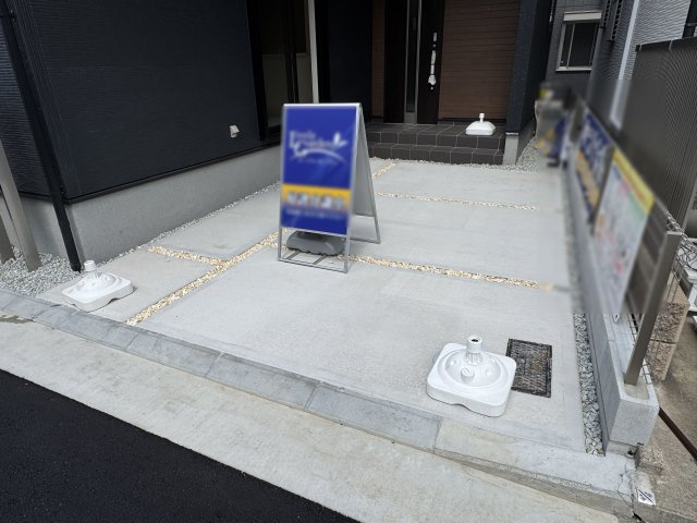 明石市材木町新築戸建の前面道路含む現地写真