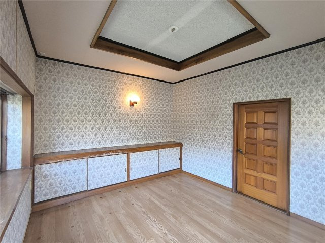 野中町十三部戸建の内装