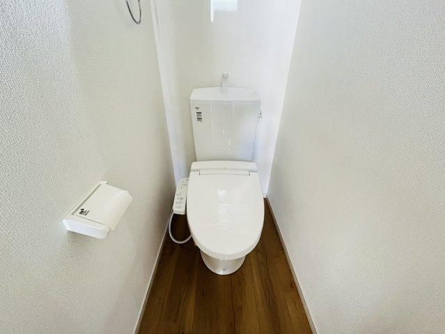 刈谷市野田町西屋鋪50番1の一部『仲介手数料無料』新築一戸建て・建売のトイレ
