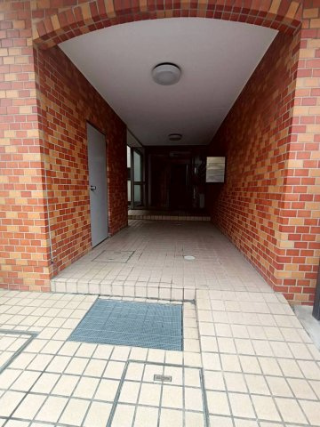 アイエムハイツ鬼高のロビー