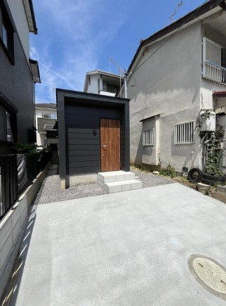 野洲市栄　新築戸建の外観
