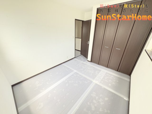 【サンスターホーム】羽村市羽西1丁目　リフォーム中古戸建の洋室