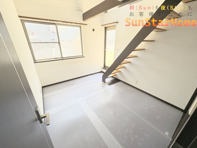 【サンスターホーム】羽村市羽西1丁目　リフォーム中古戸建の洋室