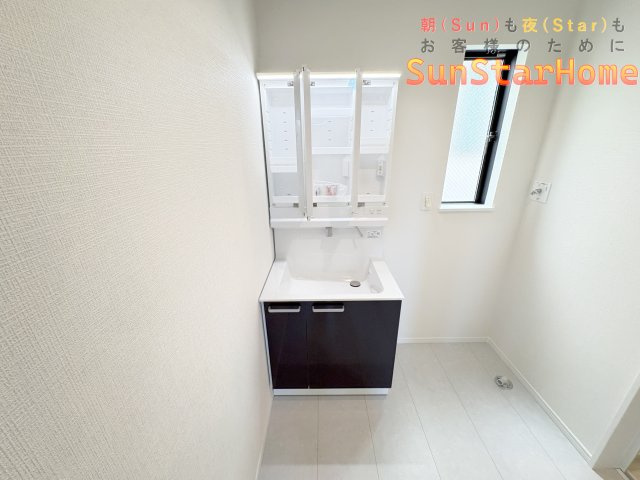 【サンスターホーム】青梅市新町5丁目　新築D号棟の収納