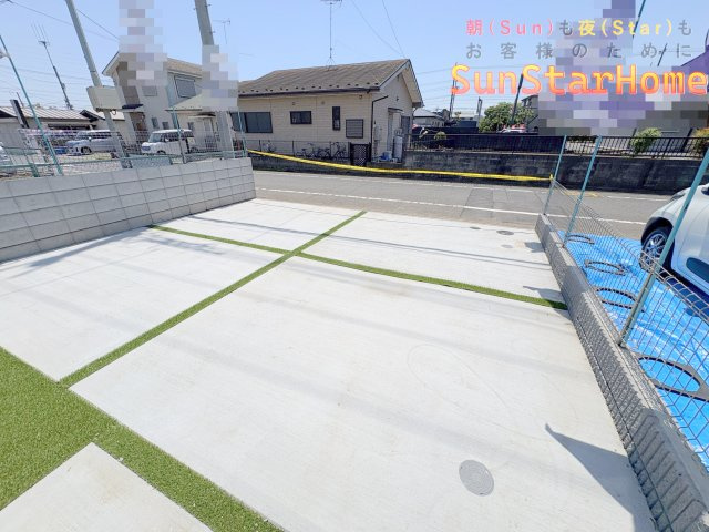 【サンスターホーム】青梅市新町5丁目　新築D号棟の駐車場