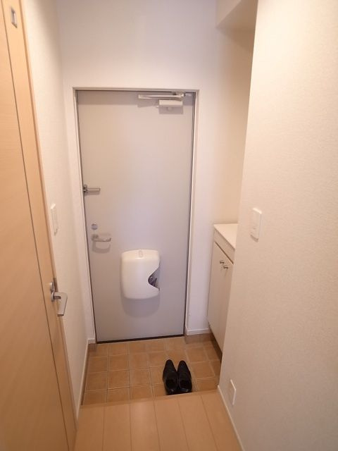 カーサ　ピアネータの玄関