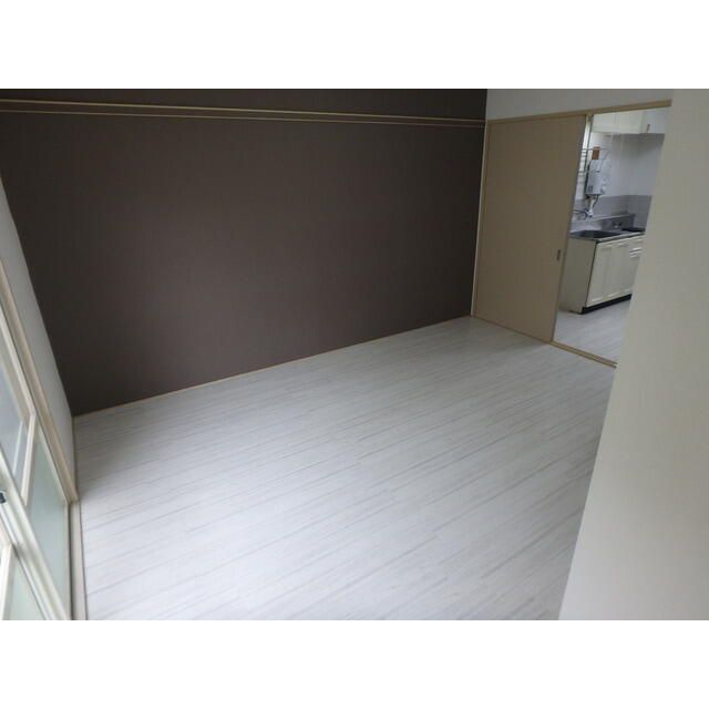 柏市今谷上町のアパートの内装