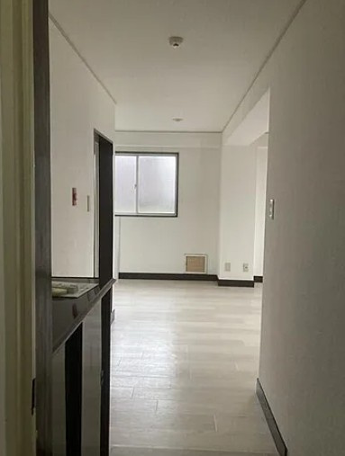 シャトーサンケイの玄関