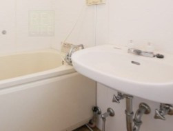 シャトーサンケイの洗面所