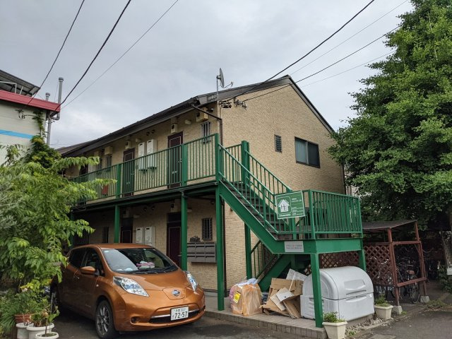 府中市白糸台２丁目のアパートの外観