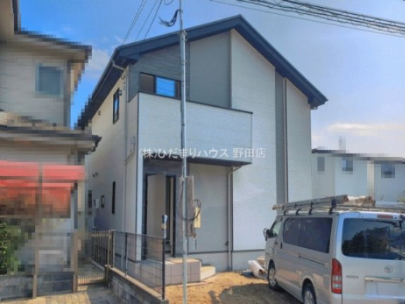流山市東深井20期　新築戸建　1号棟の前面道路含む現地写真|2台分可能な駐車スペース(^^)/車種により異なります。