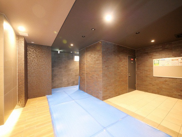 ArtizA淡路のロビー