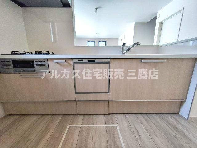 府中市小柳町2丁目　西武多摩川線　競艇場前駅　新築戸建のキッチン
