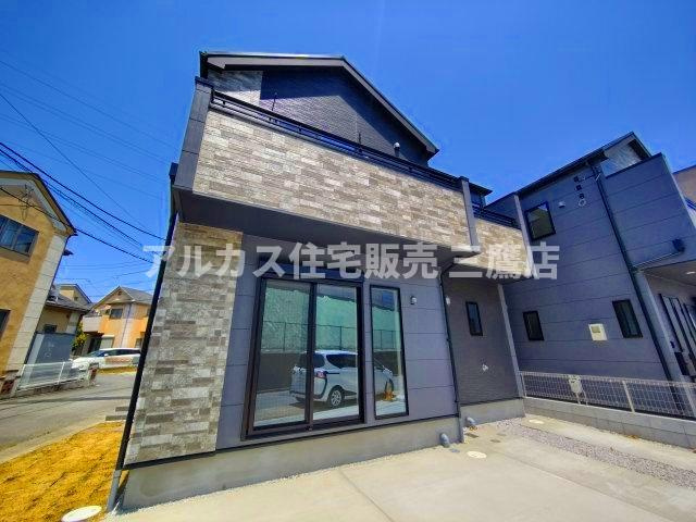 府中市小柳町2丁目　西武多摩川線　競艇場前駅　新築戸建