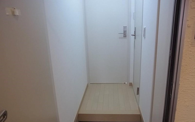 アベリアの玄関