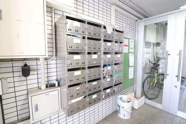 フォレスト今池のエントランス