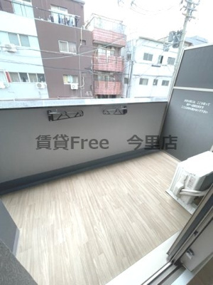 【バルコニー】 | ファステート大阪ベースシティ　仲介手数料無料
