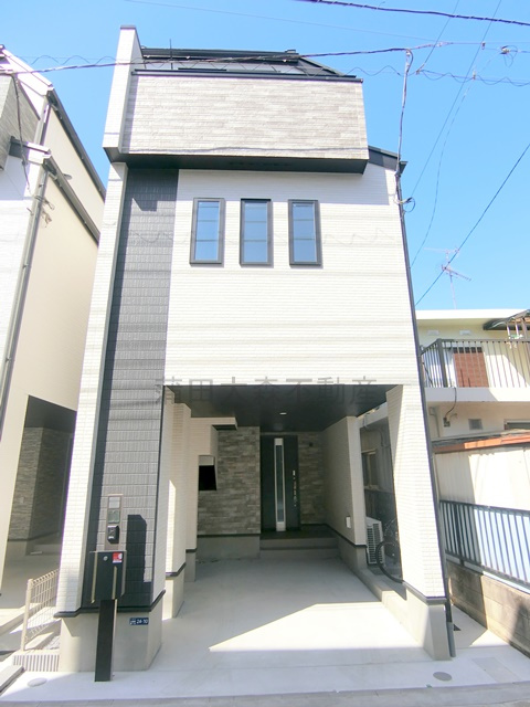kolet大森町#09の外観|2025年11月築　木造地上3階建てペット可戸建て賃貸
東京都大田区大森東4丁目　東京モノレール羽田線昭和島駅徒歩17分、京浜急行本線大森町駅徒歩16分