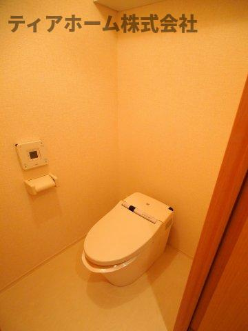 アプロディール　ハートⅠのトイレ|落ち着いた色調のトイレです